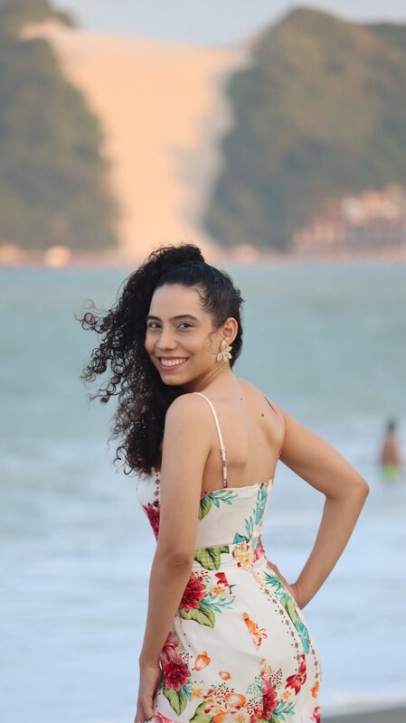Prof.ª Luisa Amanda
